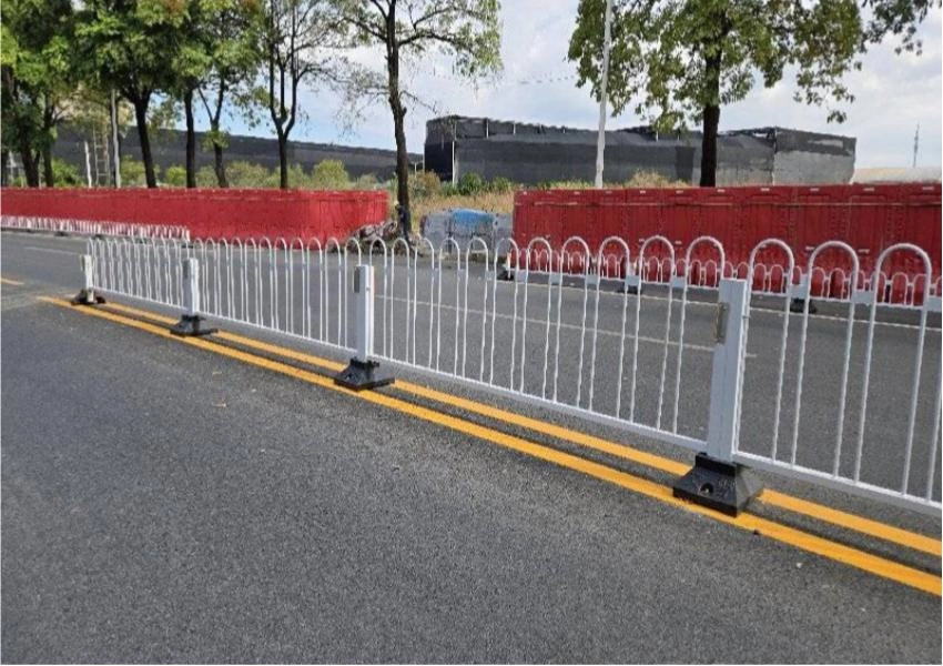 Top 5 Features of the Best Traffic Guardrails for Urban Infrastructure