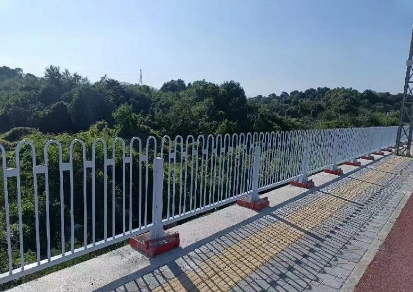 road guardrail