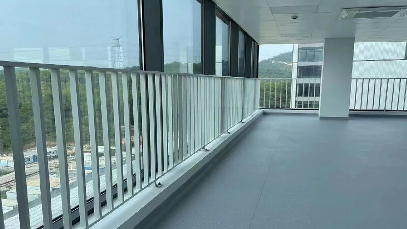 img.Window-Guardrail1-4
